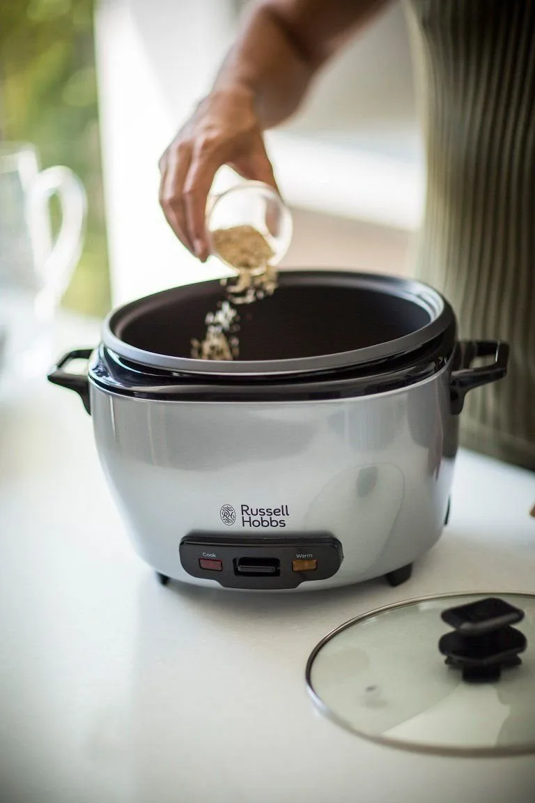 Електрична рисоварка Russell Hobbs MaxiCook, потужність 1000 Вт, об'єм чаші 5 л, з електронним управлінням, нержавіюча сталь, чорн