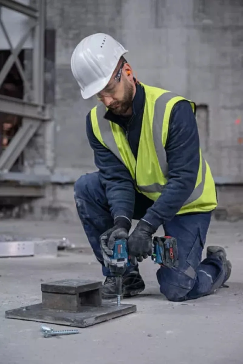 Гайковерт ударний акумуляторний Bosch Professional 18В 750Нм для гвинтів і гайок M12-M22 електричний інструмент