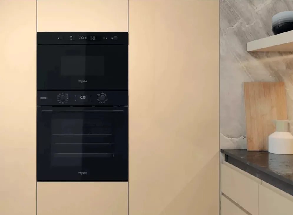 Микроволновая печь Whirlpool соло электронная 22 л 750 Вт черная