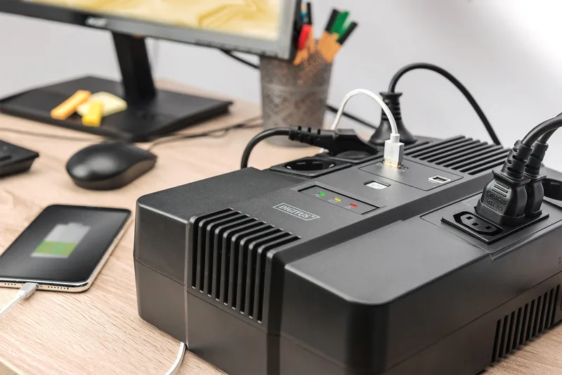 Джерело безперебійного живлення DIGITUS 600VA/360W, LED, RJ45, USB, 4xSchuko+3xC13