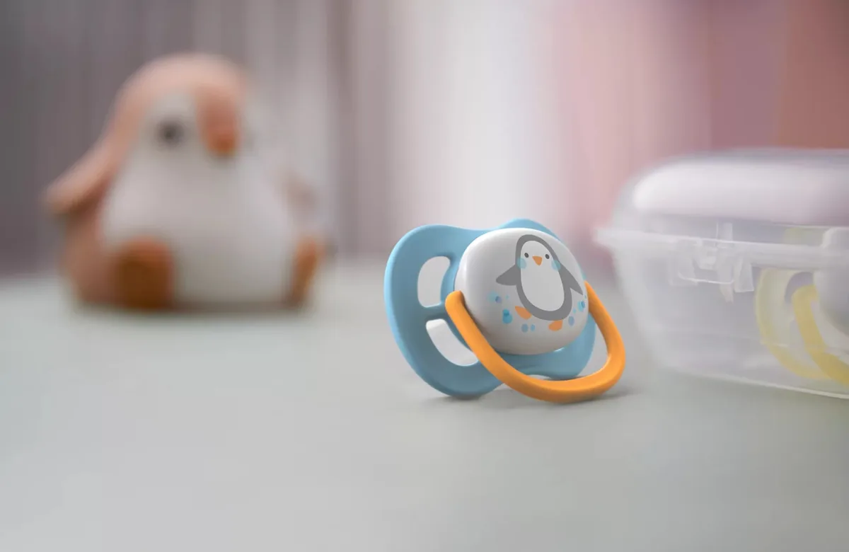 Пустышка Avent Ultra Air 0-6 месяцев, ортодонтическая, 2 шт, Animal для мальчиков.
