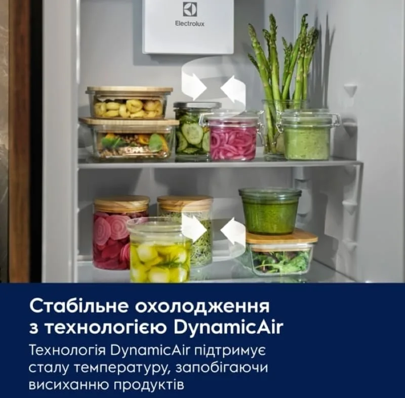 Вбудований холодильник Electrolux з нижнім морозильником, 188.4x55x55 см, об'єм холодильної камери - 213 л, морозильної - 60 л, 2