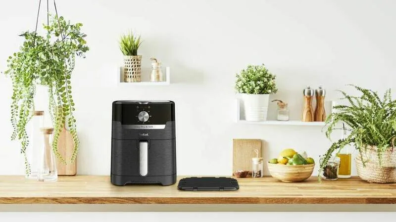 Мультипіч Tefal пластик 4,2 л чорна 1550 Вт