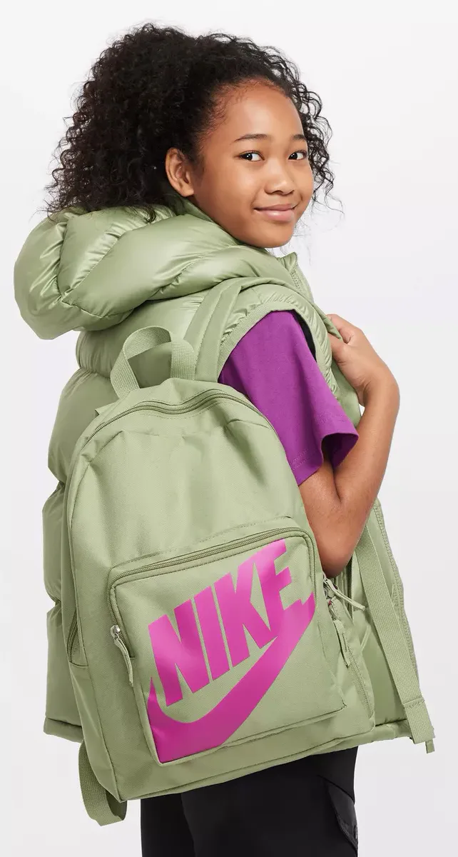 Рюкзак NIKE поліестер 38х28х13 см зелений дитячий