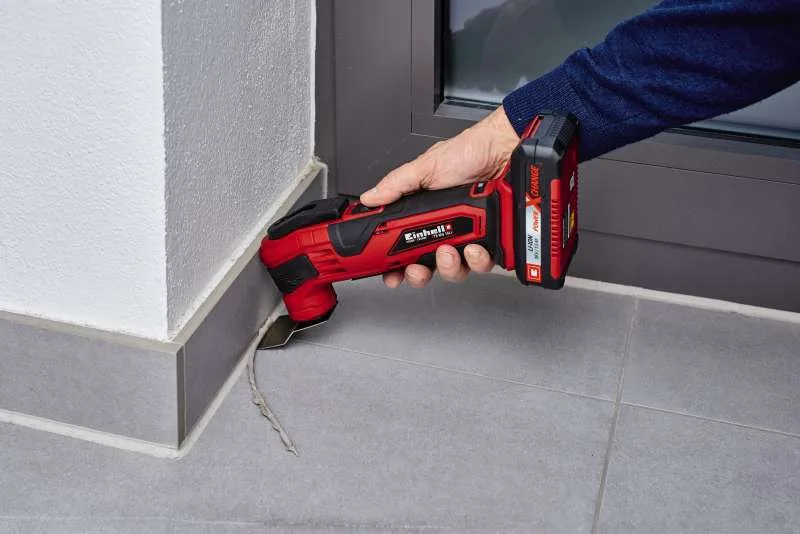 Багатофункціональний акумуляторний реноватор Einhell 18В 0,98 кг для дерева металу пластику плитки