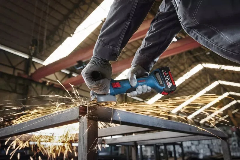 Шліфмашина кутова акумуляторна Bosch 125мм 18В 1.6кг для шліфування різання металу та плитки