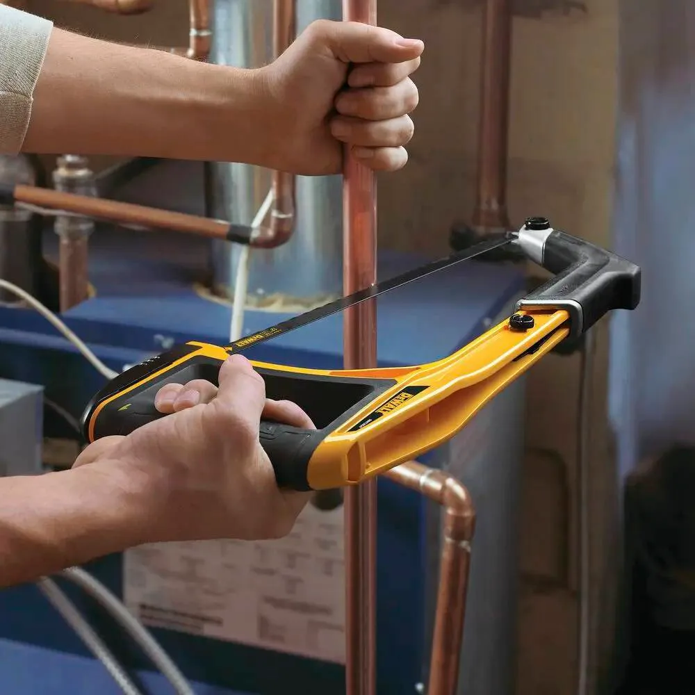 Пила по металу DeWALT 5 в 1, 430 мм, з пластиковою ручкою.