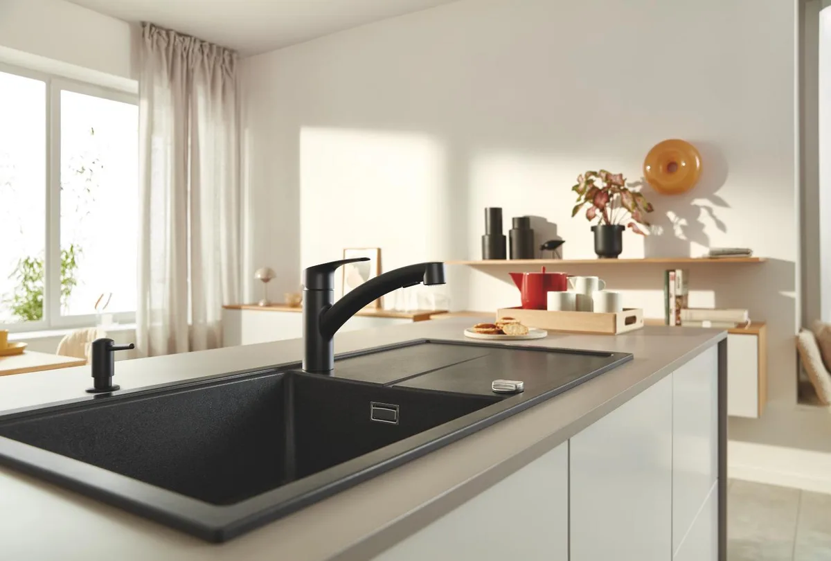 Дозатор жидкого мыла GROHE Contemporary хромированный 1021652430