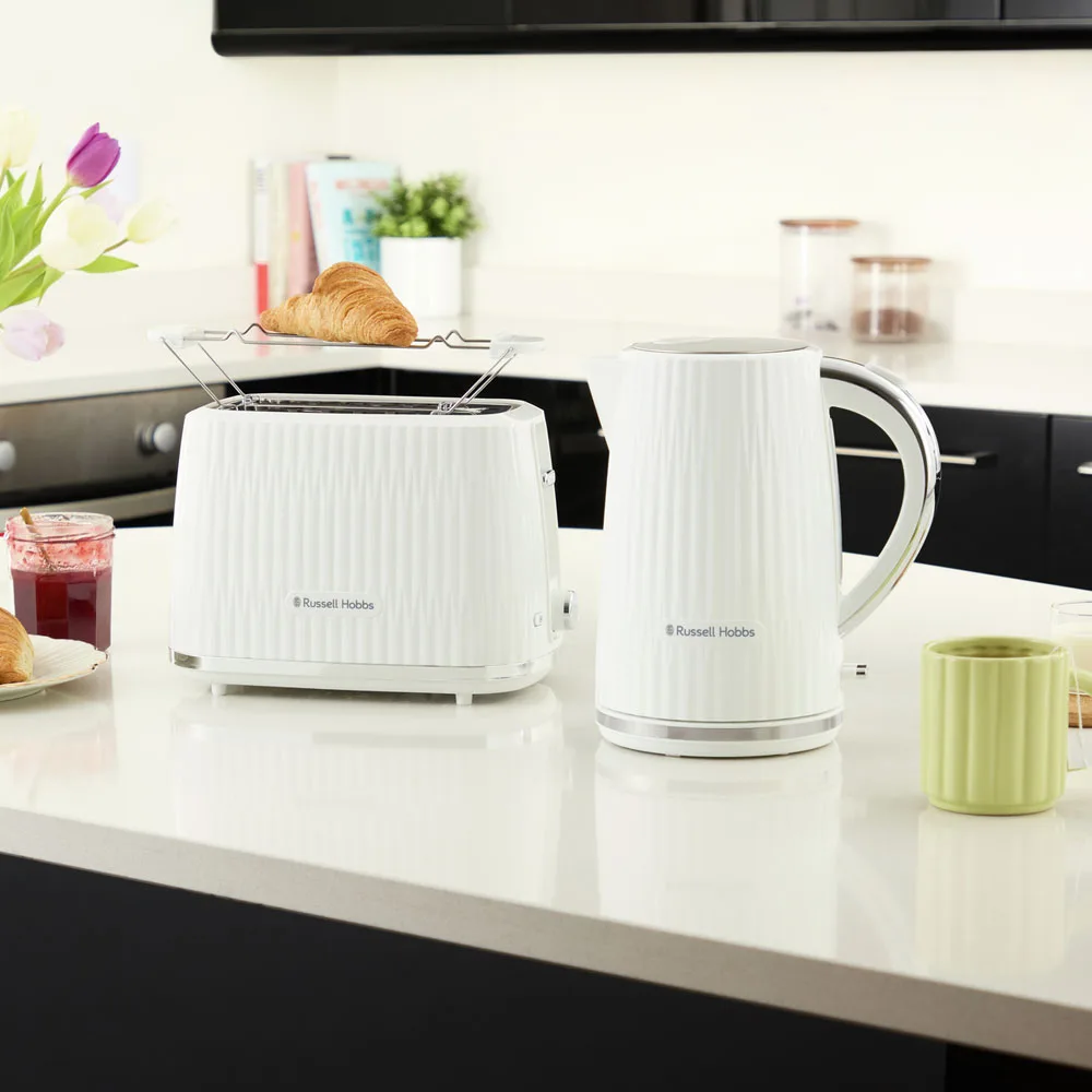 Тостер Russell Hobbs Eden 800 Вт, пластиковий, функції підігріву та розморожування, білий.