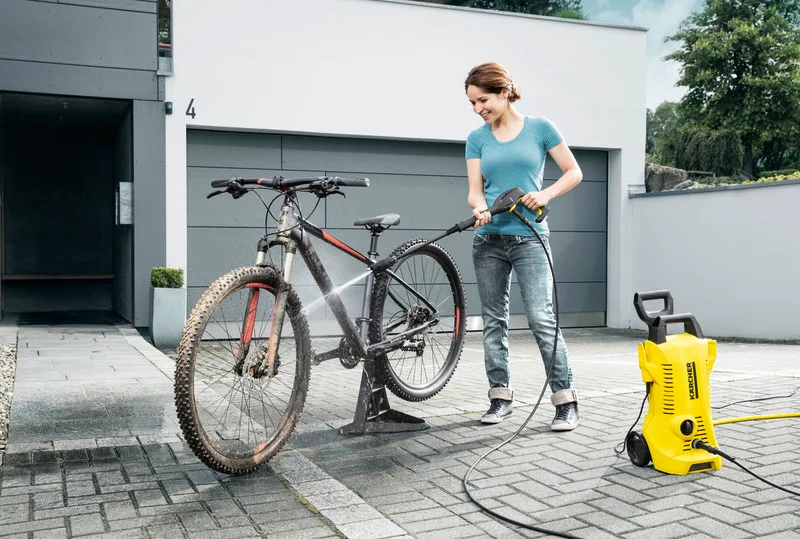 Мийка під високим тиском Karcher K2 Power Control 1400Вт, 110бар, 360л/год, шланг 5м, вага 4.34кг.