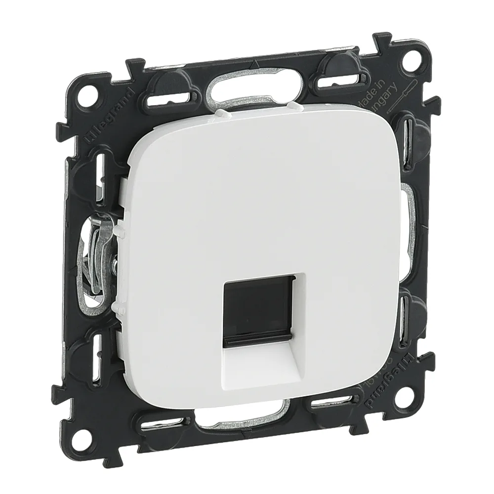 Розетка RJ45 Кат.5е UTP Legrand Valena ALLURE, белая