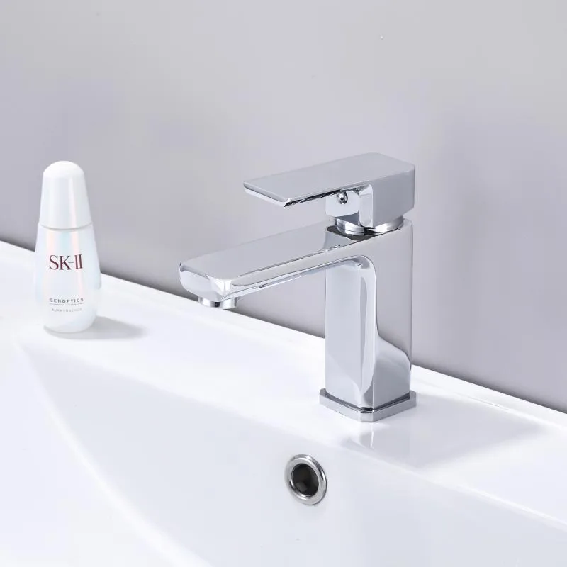 Смеситель для раковины Lidz Dozorca 001 однорычажный хромированный 48х150х150 мм цинк