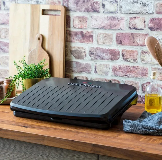 Гриль George Foreman прижимной Fit Grill XL 2400Вт, с одной температурной настройкой, пластиковый корпус, черного цвета