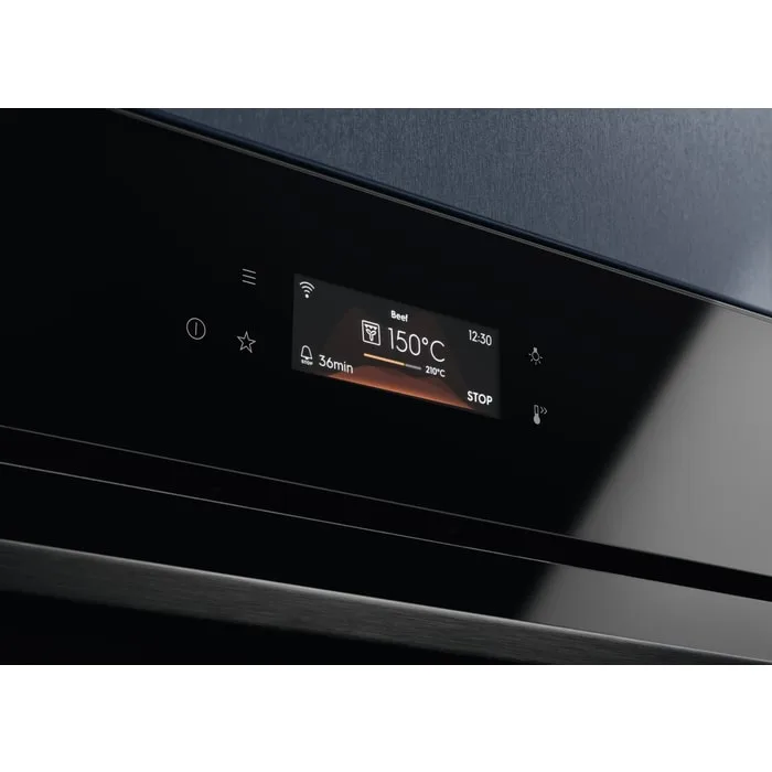 Электрический духовой шкаф Electrolux, 70 л, класс энергопотребления А++, пара, конвекция, дисплей, режим пароварки, черный
