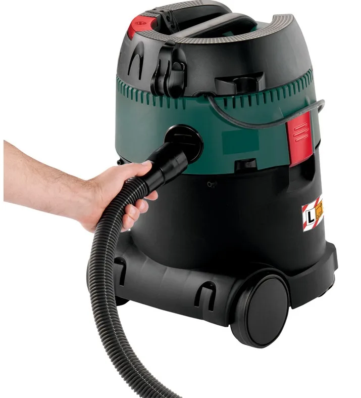Професійний пилосос Metabo ASA 25 L з потужністю 1250 Вт, вакуумом 210 мБар та об'ємом бака 25 л, вагою 6.9 кг.