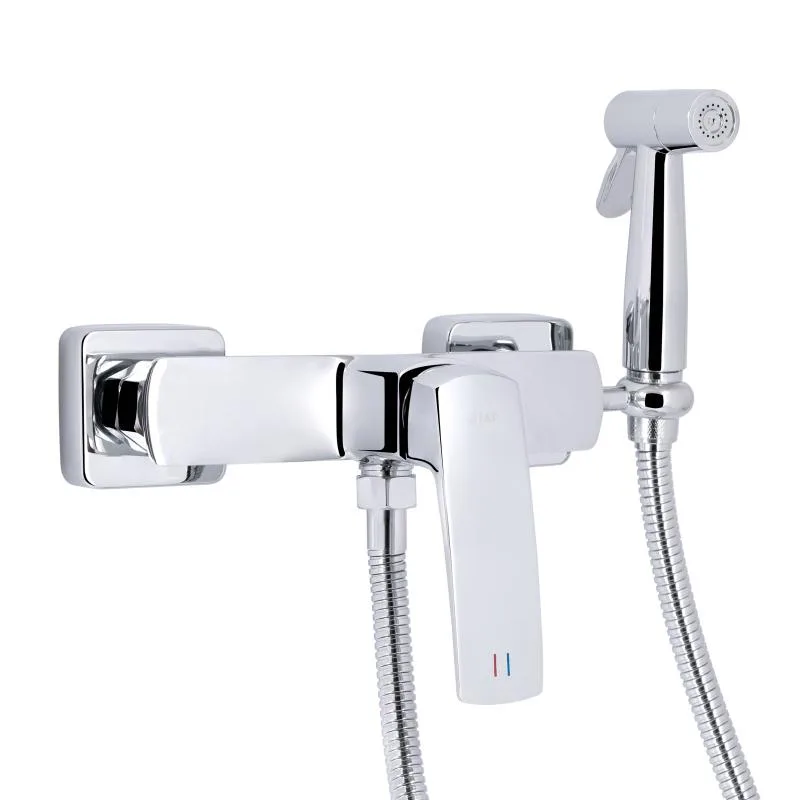 Смеситель для гигиенического душа Qtap Tern 1600 мм Латунь Хром