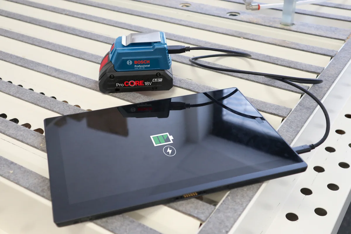 Адаптер USB Bosch 18 В 2,4 А