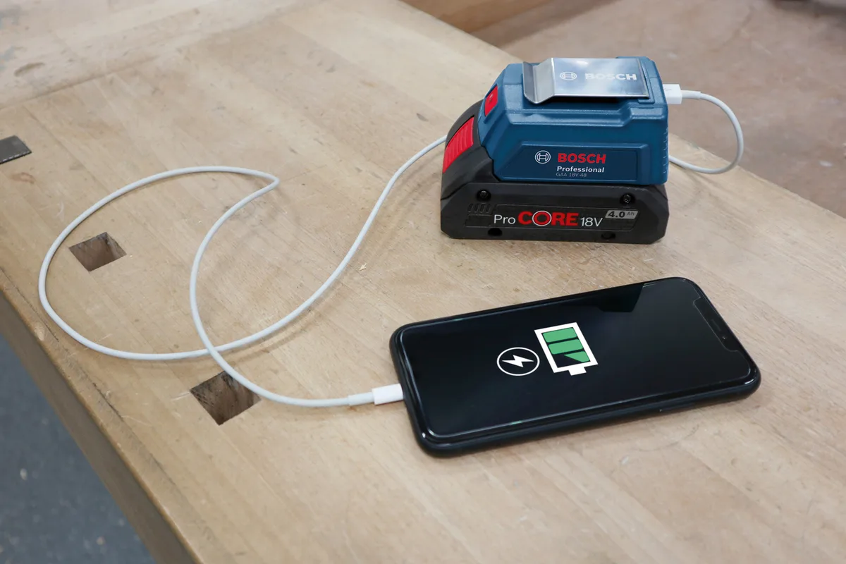 Адаптер USB Bosch 18 В 2,4 А