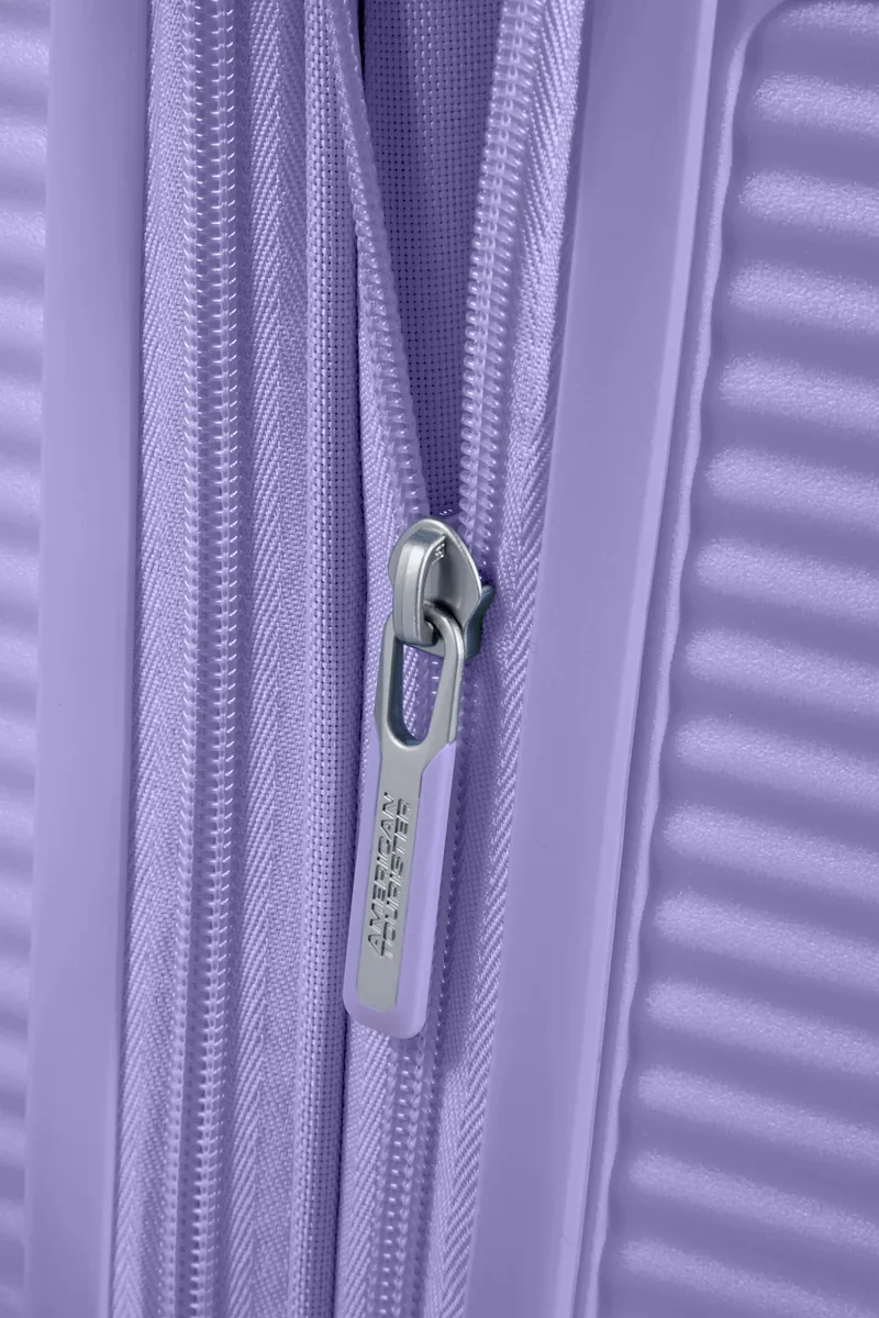 Чемодан American Tourister, Soundbox, полипропилен, средний, 67см, 71.5/81л, TSA, 4 колеса, EXP, лавандовый