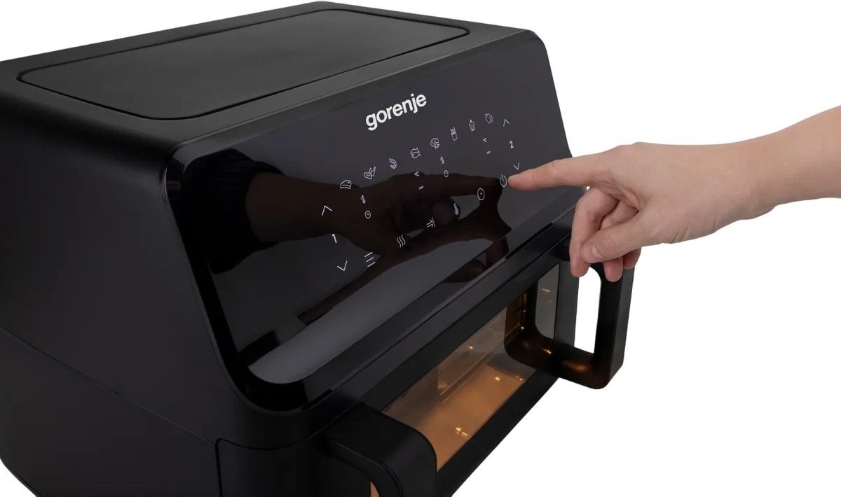 Мультифункціональна піч Gorenje 2700Вт, об'єм чаші 9л, сенсорне управління, 8 автоматичних програм, пластиковий корпус, чорний кол