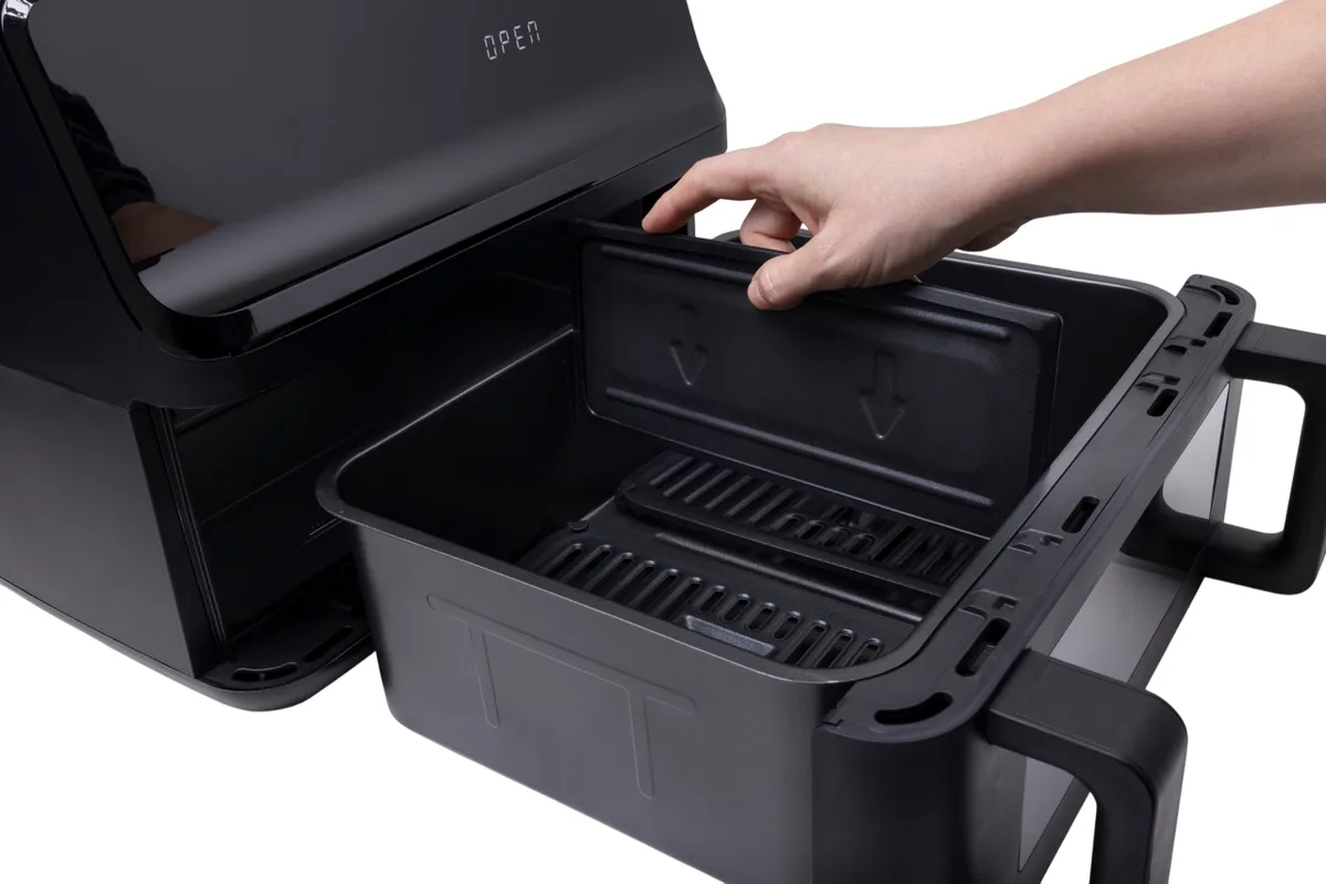 Мультифункціональна піч Gorenje 2700Вт, об'єм чаші 9л, сенсорне управління, 8 автоматичних програм, пластиковий корпус, чорний кол