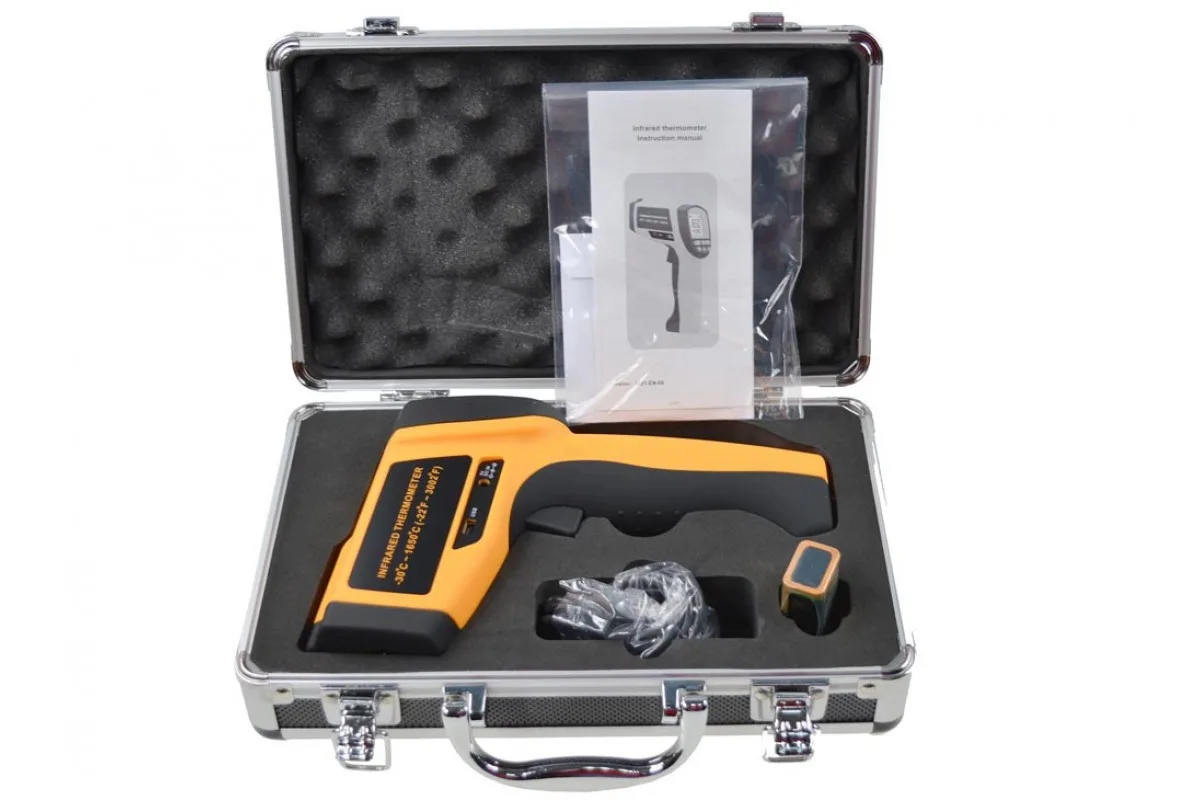 Пірометр безконтактний Benetech GM1651 -30 до +1650°C USB пиловологозахищений 50:1 чорний