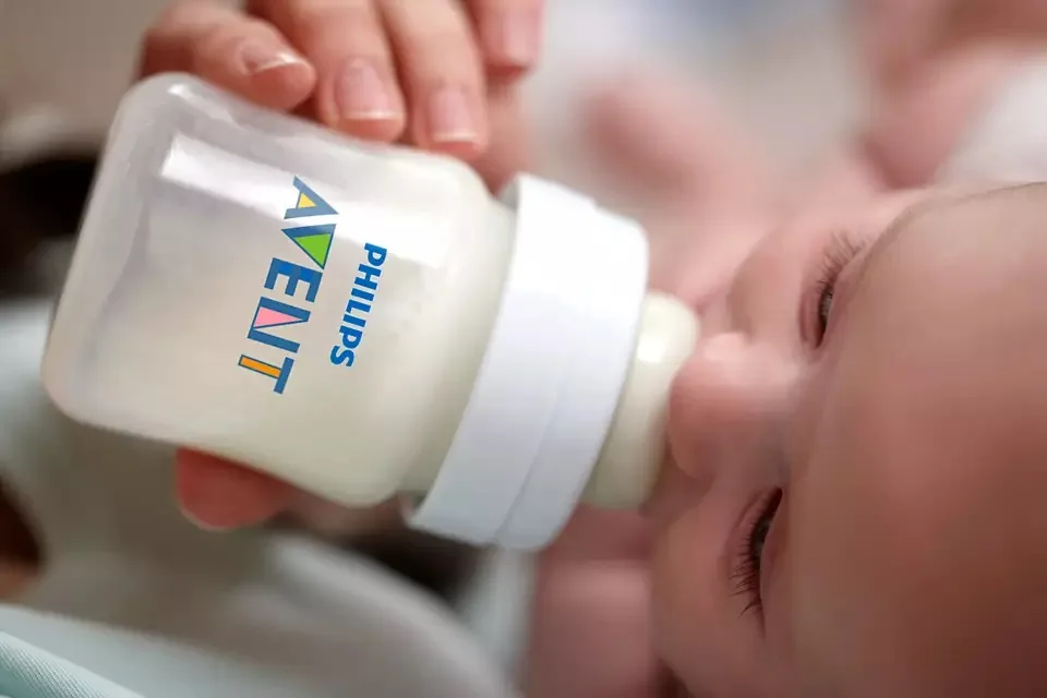 Пляшка для годування Avent Anti-Colic 125мл