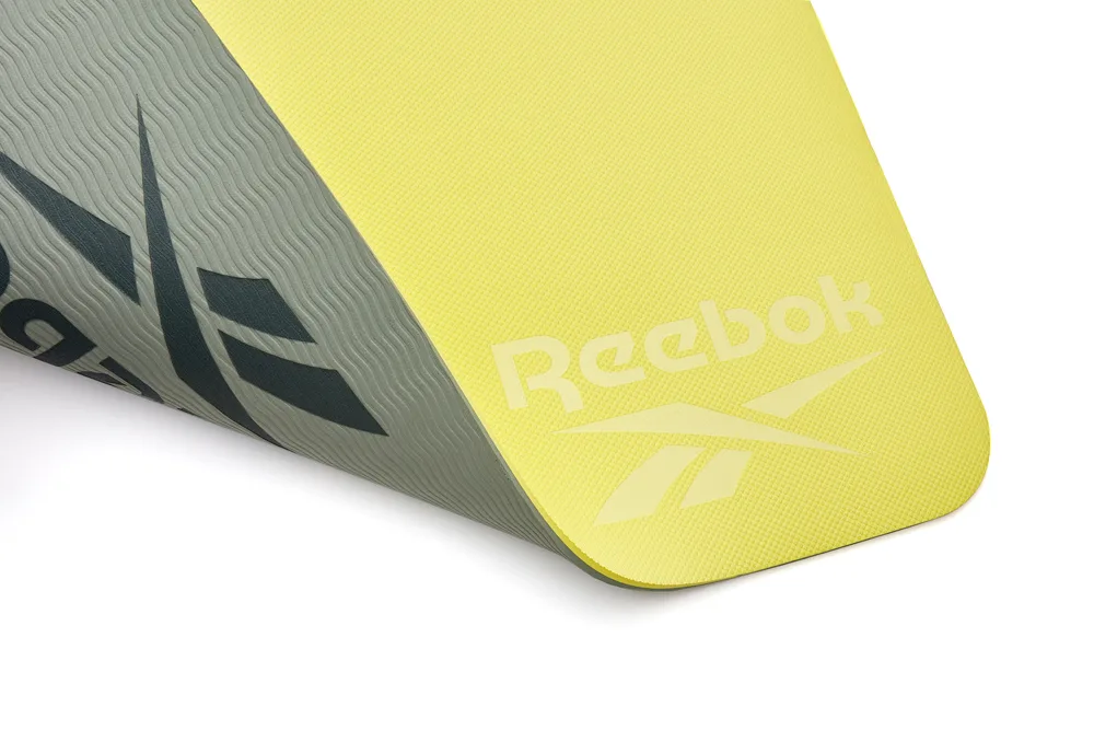 Двосторонній килимок Reebok поліестер 176х61х0,6 см зелений
