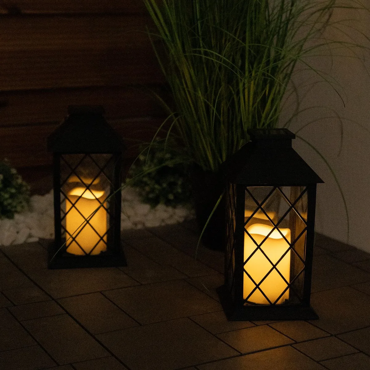 Підвісний LED ліхтар LumiLED полікарбонат 14х28 см чорний 2 шт на сонячній батареї IP44