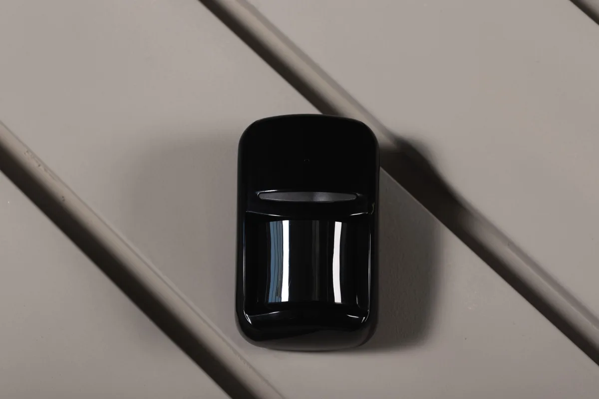 Датчик руху та розбиття скла U-Prox PIR Combi Black, бездротовий, чорний