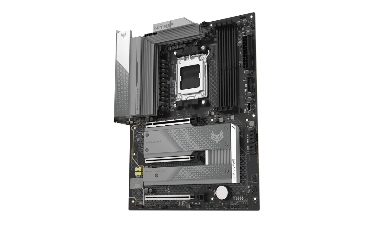 Материнcька плата SAPPHIRE NITRO+ B850A WIFI7 sAM5 B850 4xDDR5 M.2 HDMI DP Wi-Fi BT ATX