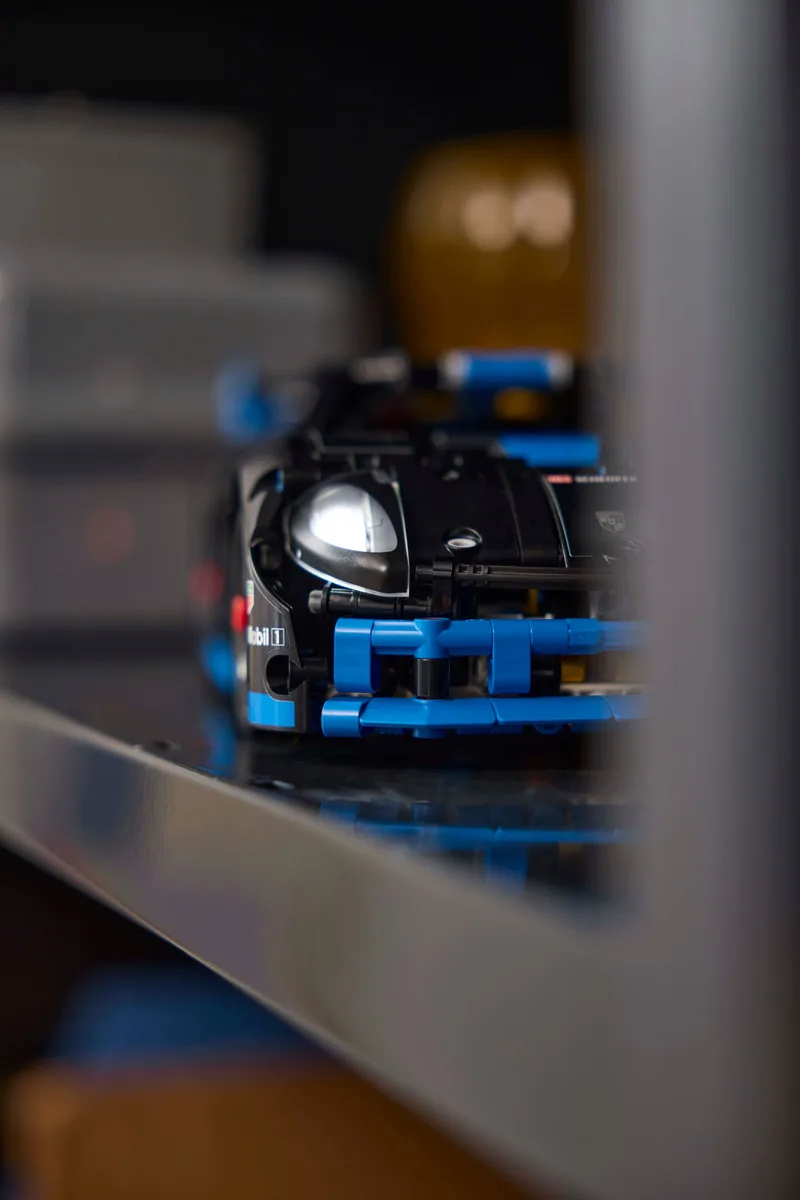 Конструктор LEGO Technic 42176 Автомобіль для перегонів матеріал пластик різнокольоровий