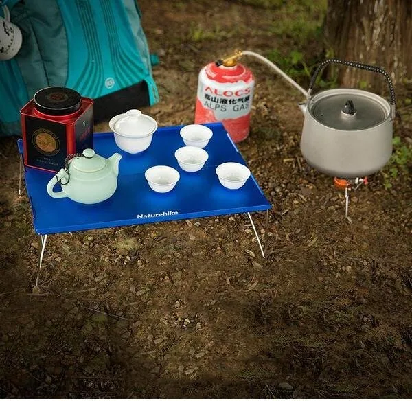 Стіл розкладний алюмінієвий 34х25 см сірий для пікніка Naturehike