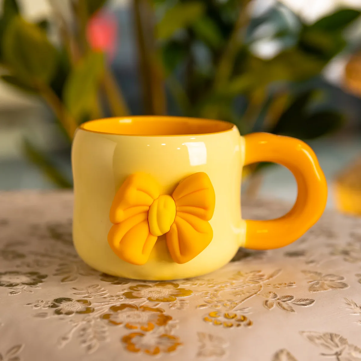 Кубок порцеляновий з магнітом 400 мл Бежевий з жовтим