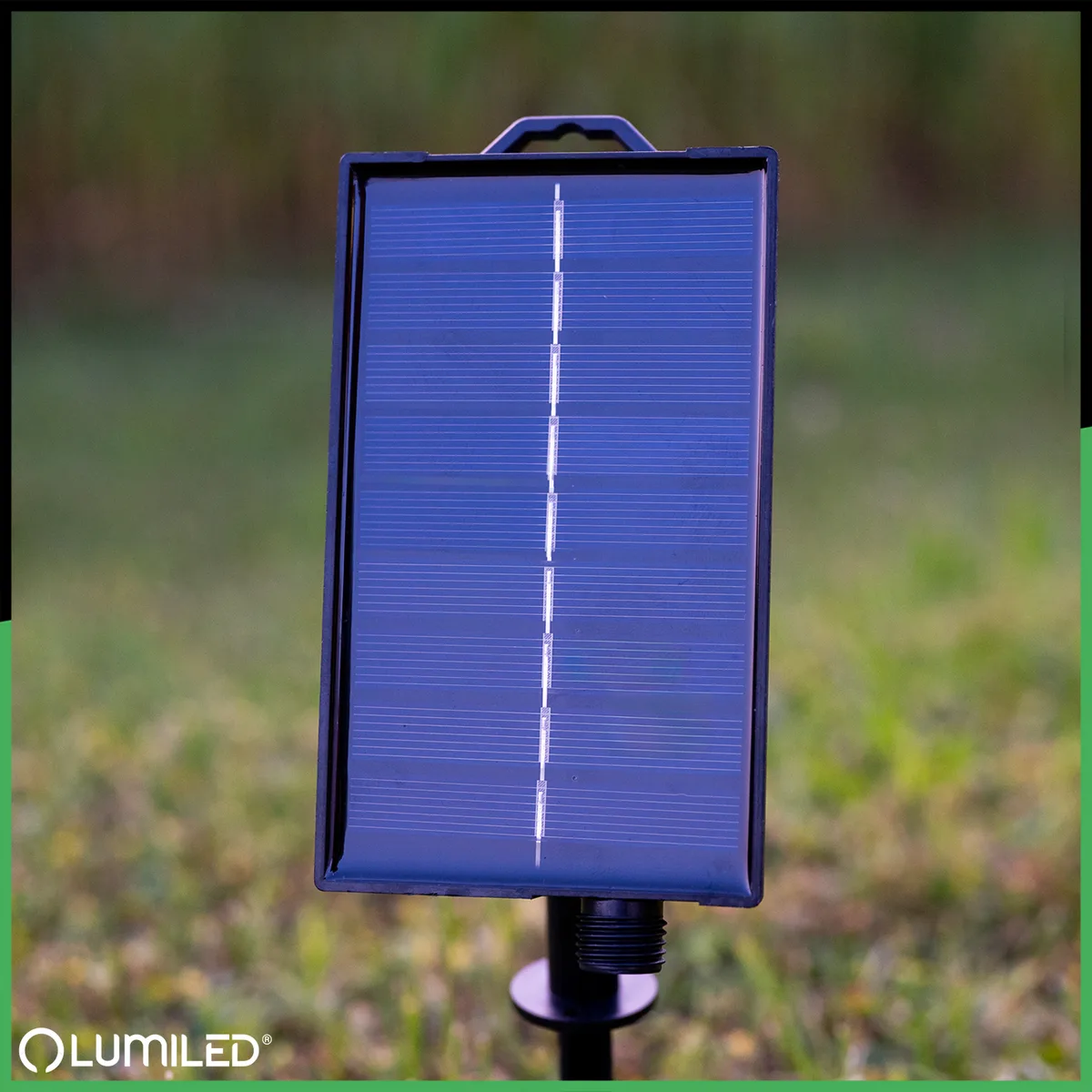 Сонячна гірлянда LumiLED пластикова 15,05 м чорна 30 LED тепле світло 2700 K IP44