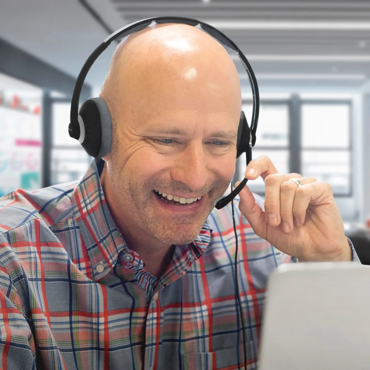 Компьютерная гарнитура стерео On-Ear Koss CS300, USB, Uni Mic, 2.4м, Черный