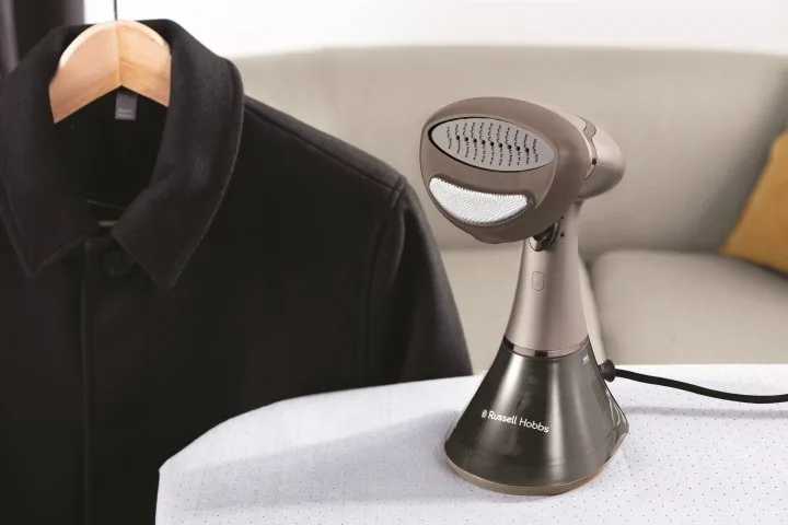 Відпарювач Russell Hobbs 1800 Вт керамічна підошва коричневий 200 мл
