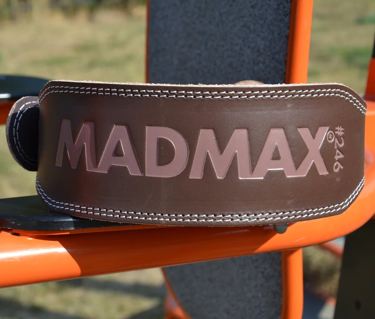 Пояс для важкої атлетики MadMax натуральна шкіра XXL коричневий