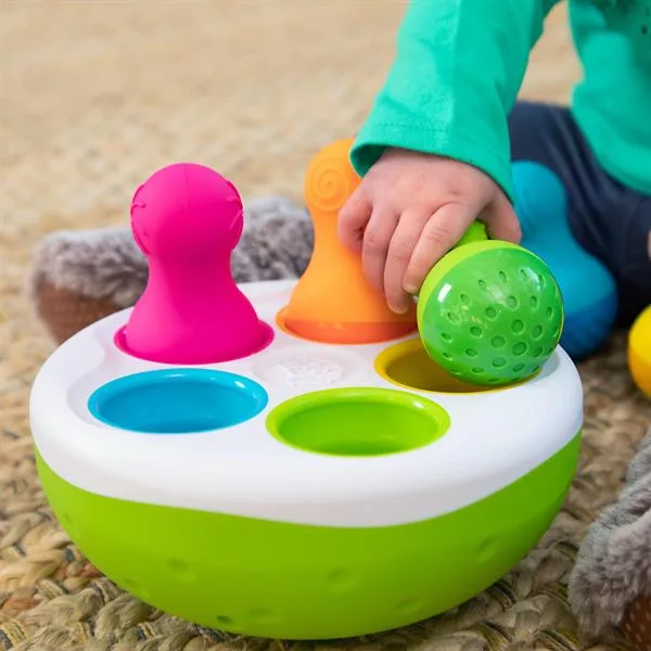 Сортер-балансир Fat Brain Toys пластиковый 20х19х14 см разноцветный