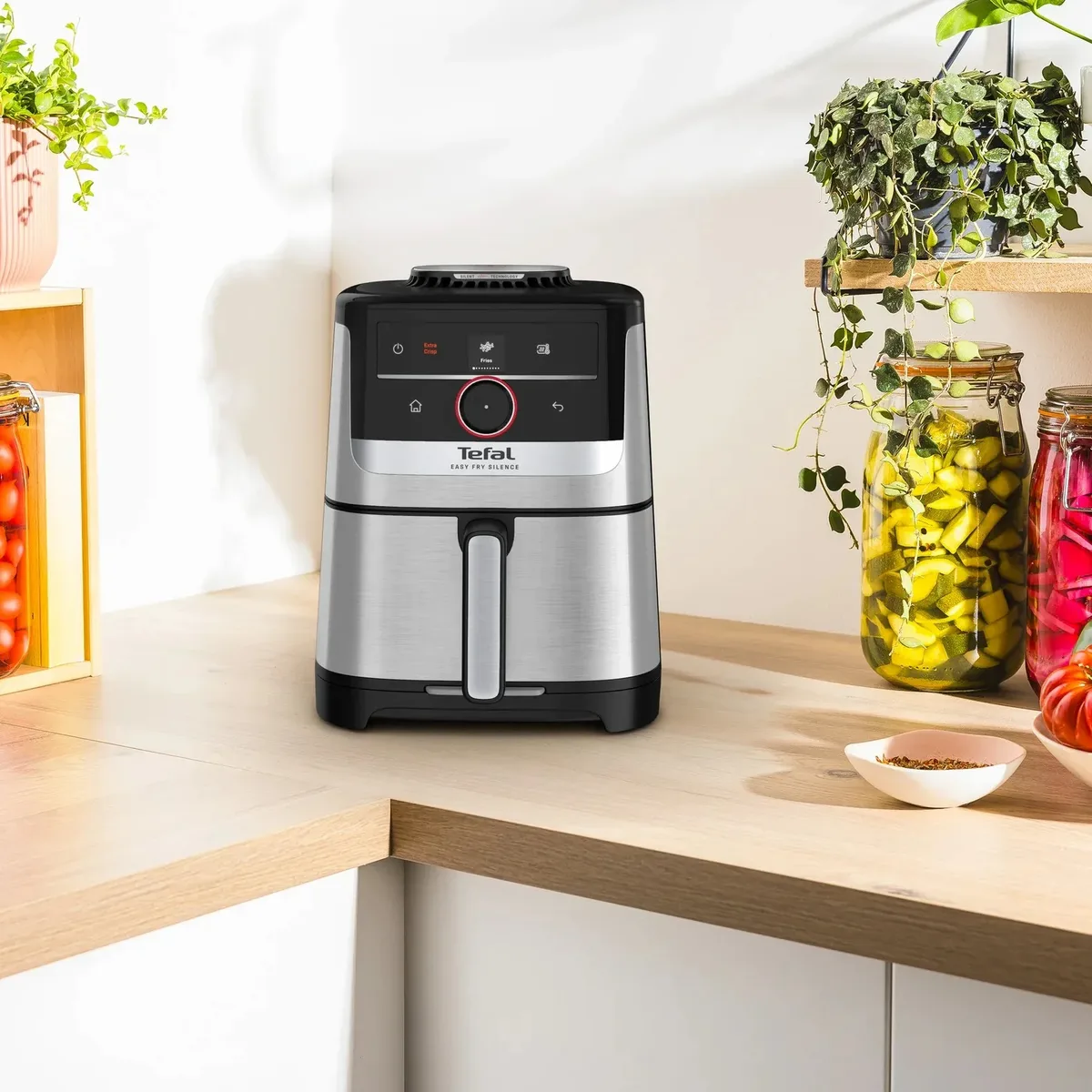 Мультипіч Tefal Easy Fry Silence Smart, 1670 Вт, об'єм 5 л, сенсорне управління, 55 програм, пластиковий корпус, сірий колір.