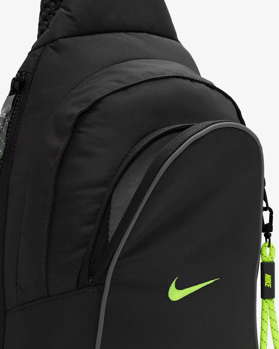 Сумка через плече Nike нейлон 12,5х21х4 см чорна унісекс