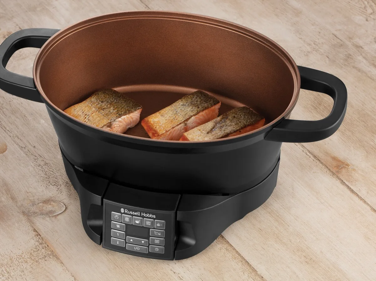 Мультиварка Russell Hobbs GoodToGo, 1000Вт, об'єм 6.5л, електронне управління, знімна кришка, керамічне покриття, чорного кольору.