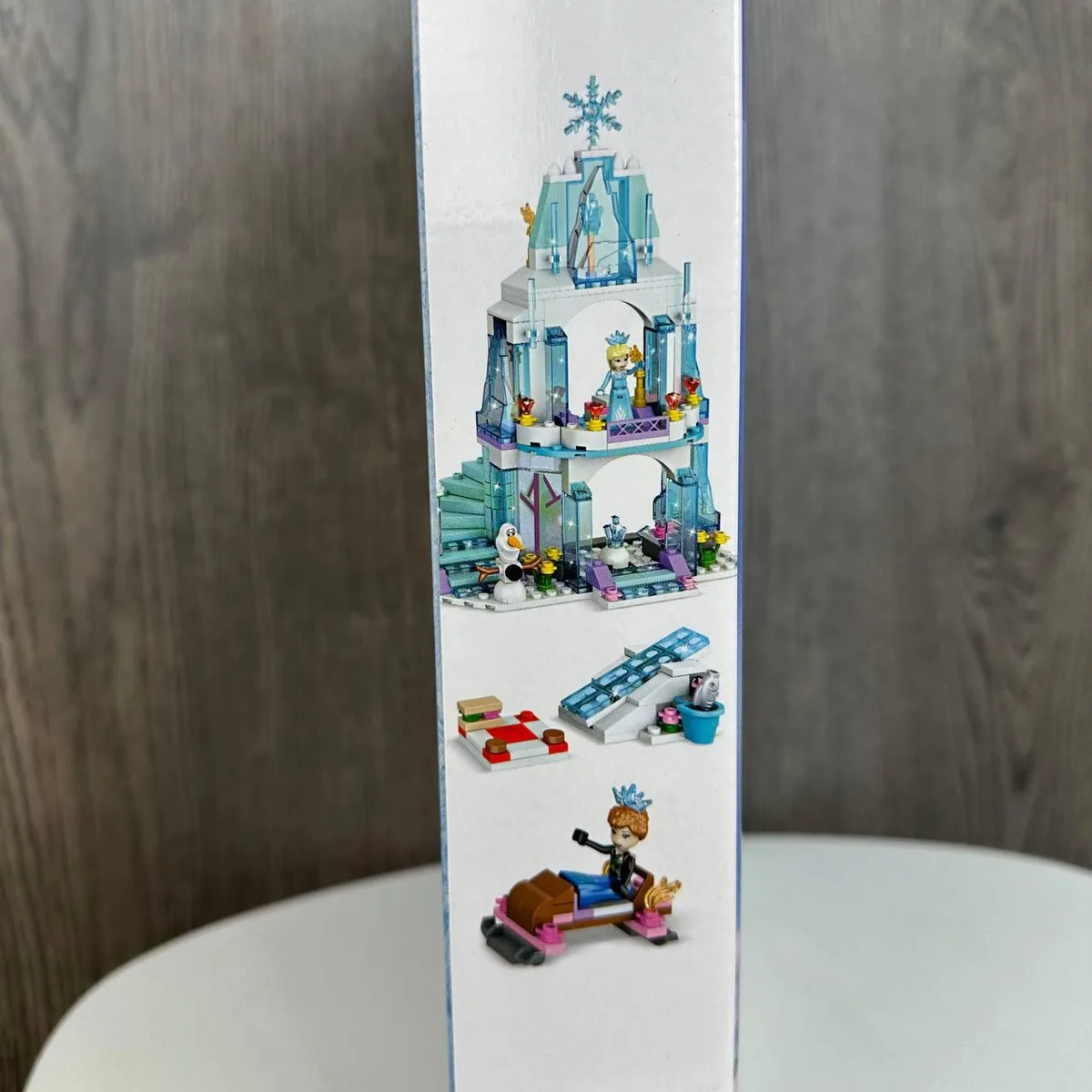 Дитячий конструктор замок Frozen 321 деталь пластик 36х26х6 см різні кольори