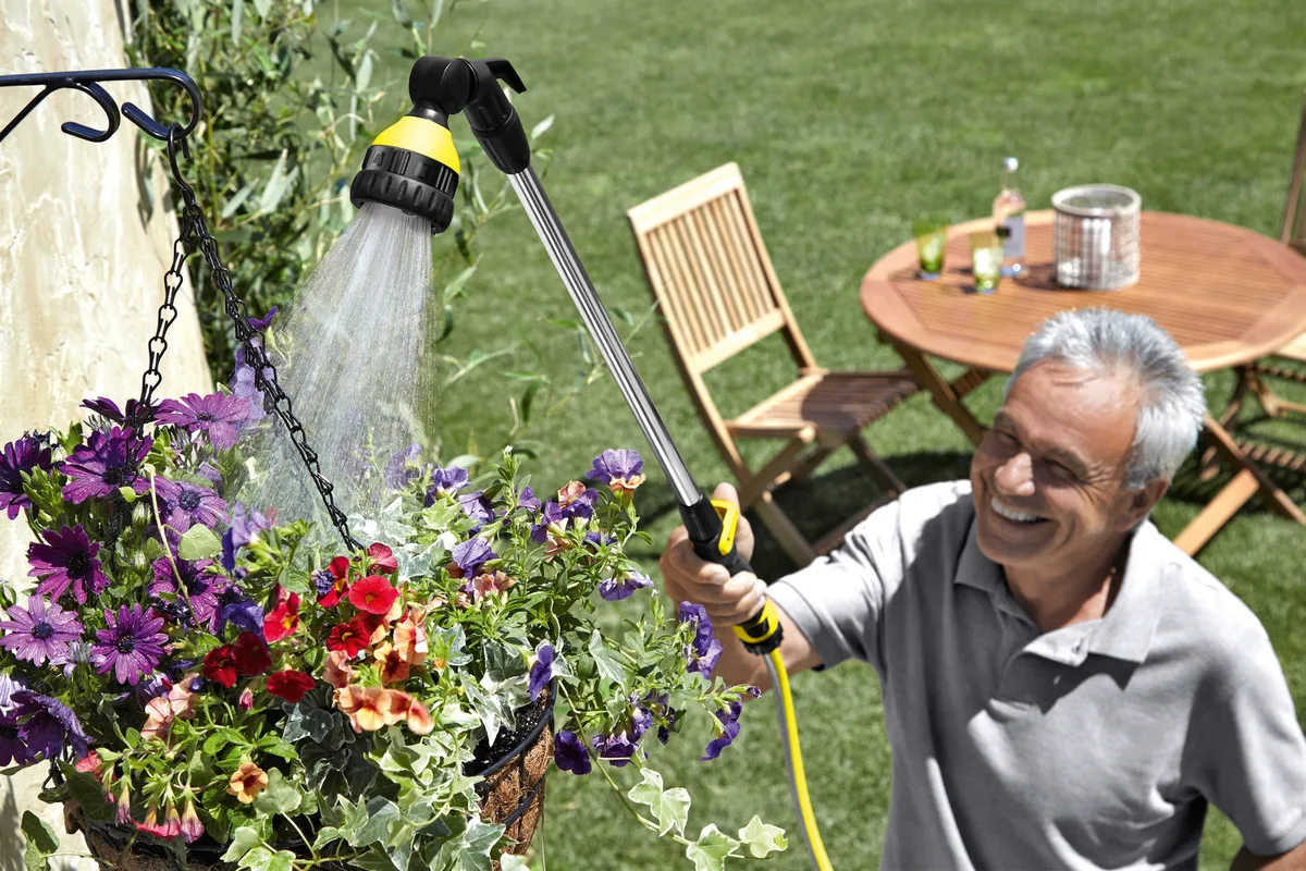 Ручний зрошувач Karcher Plus з штангою, садовий душ, 6 режимів поливу, обертовий механізм.