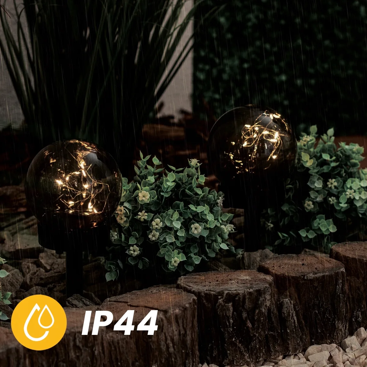 Садові сонячні LED кулі LumiLED 10 см чорні 6 шт тепле світло IP44