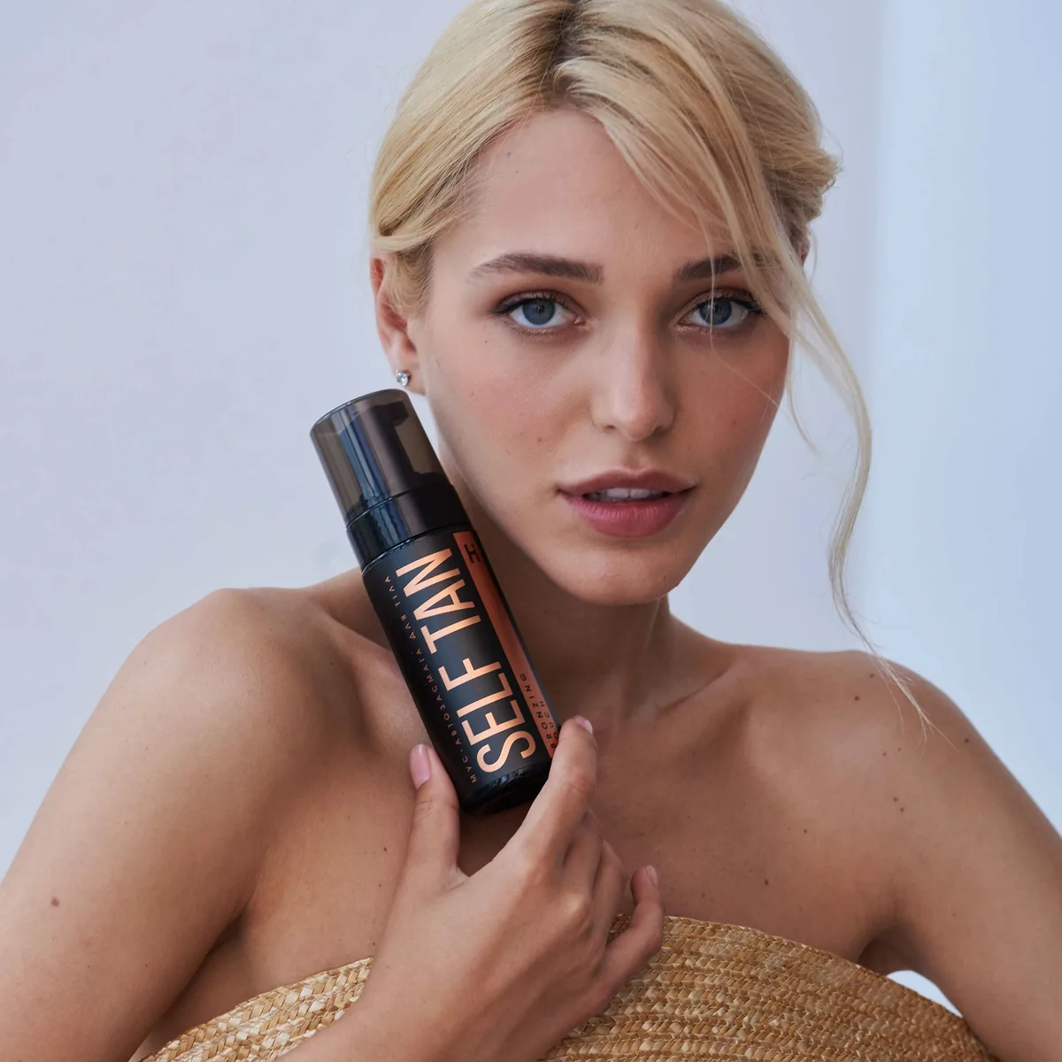Мус-автозасмага для тіла Hillary Self Tan Bronzing Touch, 150 мл