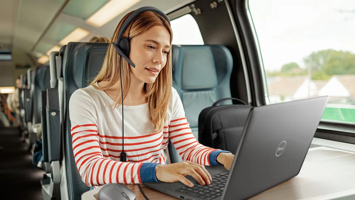Наушники Dell проводные накладные черные для офиса с шумоподавлением 2 м