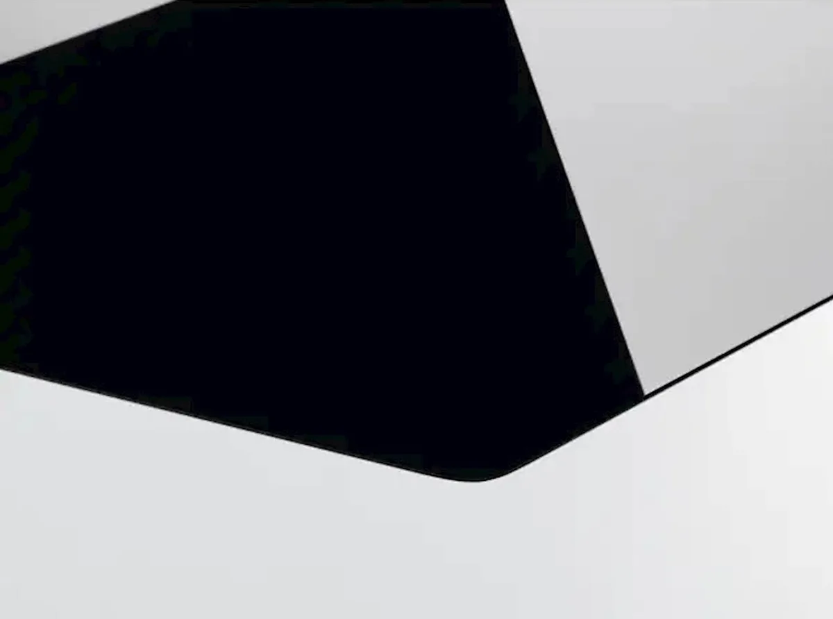 Комбінована варильна панель Electrolux (2 газові + 2 індукційні), 60 см, з розширеною зоною, чавунний, чорний.