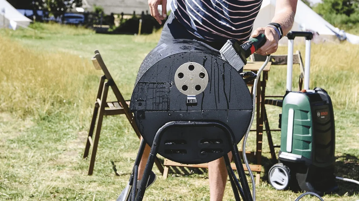 Акумуляторний мийник Bosch Fontus 18V, 20 бар, 386 л/год, 7.5 кг (без АКБ та ЗП)
