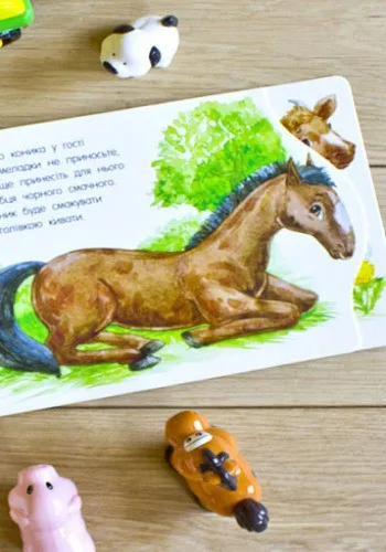 Картонні книжки для дітей 10х10 см М'яка обкладинка Яскраві ілюстрації